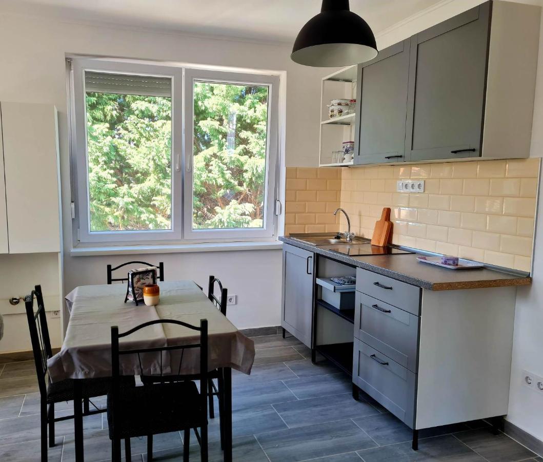 Malna Vendeghaz Siofok Apartment ภายนอก รูปภาพ