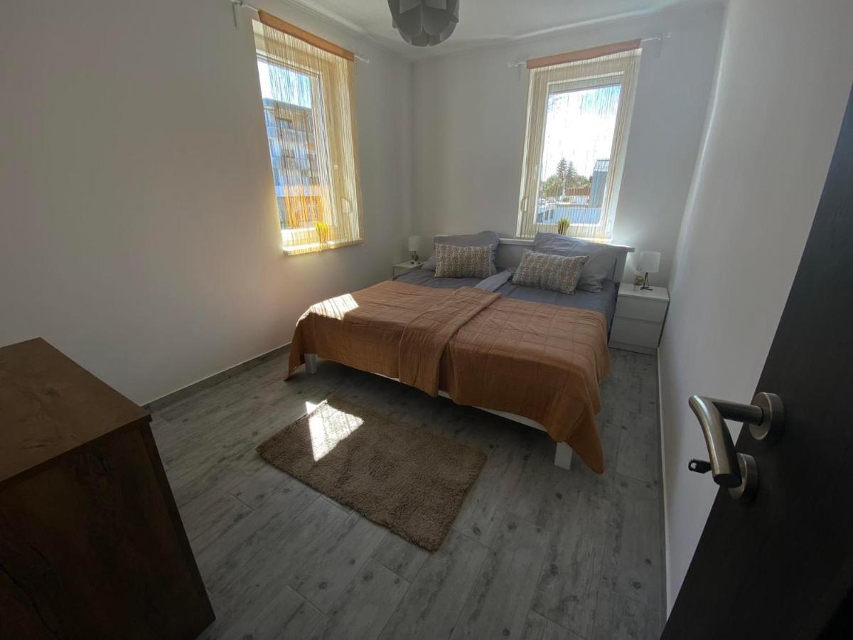 Malna Vendeghaz Siofok Apartment ภายนอก รูปภาพ